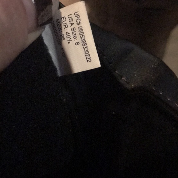 Boots - Picture 3 of 4